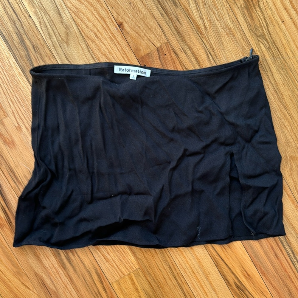 Reformation Kiara Skirt Black - Size 2